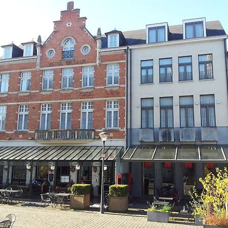 Hotel De Zalm Herentals Bagian luar foto