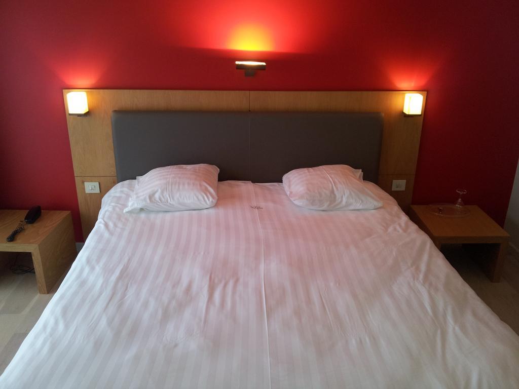 Hotel De Zalm Herentals Ruang foto