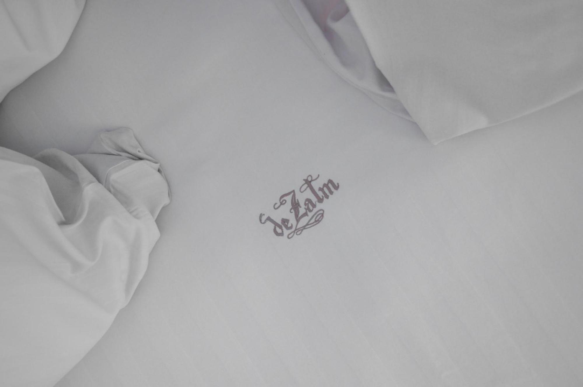 Hotel De Zalm Herentals Bagian luar foto